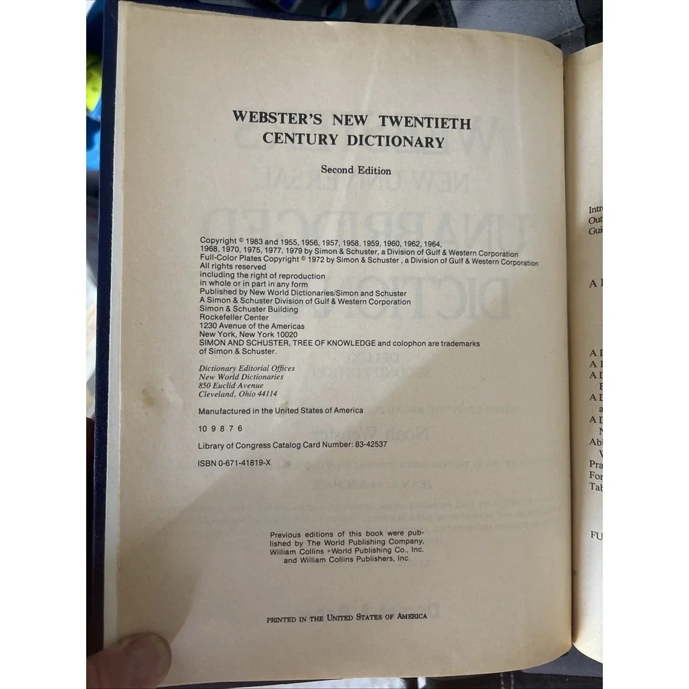 1983 WEBSTER'S NEW UNIVERSAL UNABRIDGED DICTIONARY DELUXE 2ND EDITION 2,347 PGS